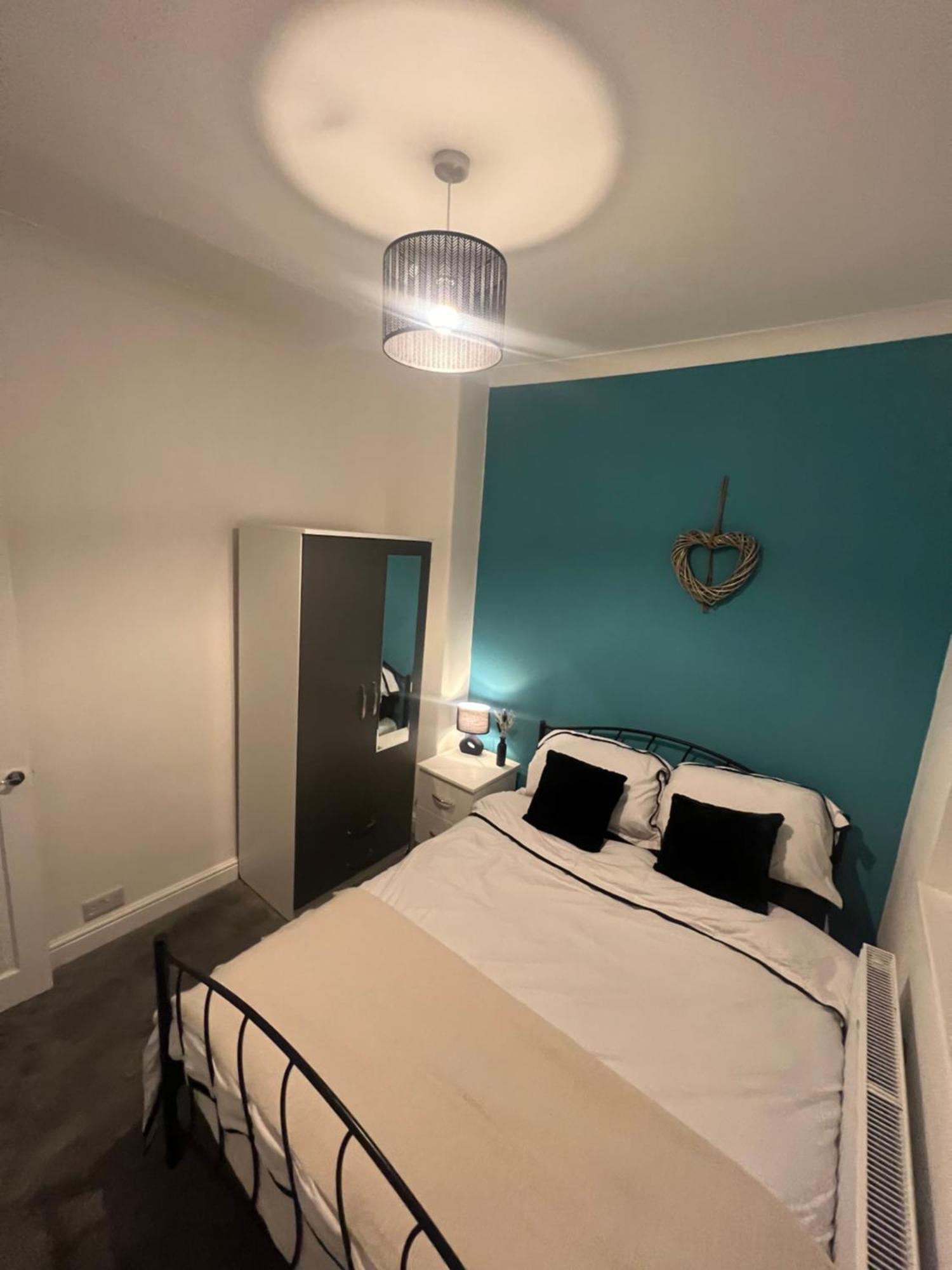 Cosy Home Perfect For Families And Contractors With Free Parking Darlington  Ngoại thất bức ảnh